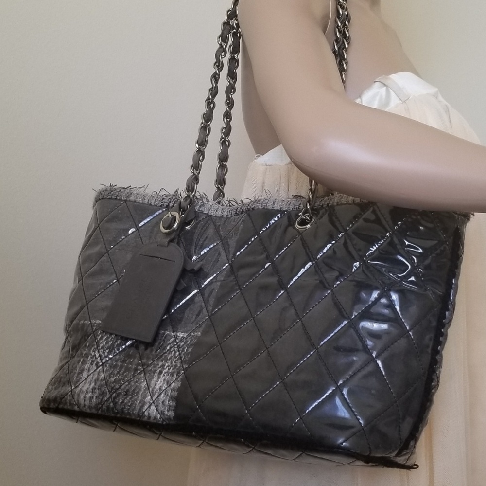 CHANEL Large Tweed Tote